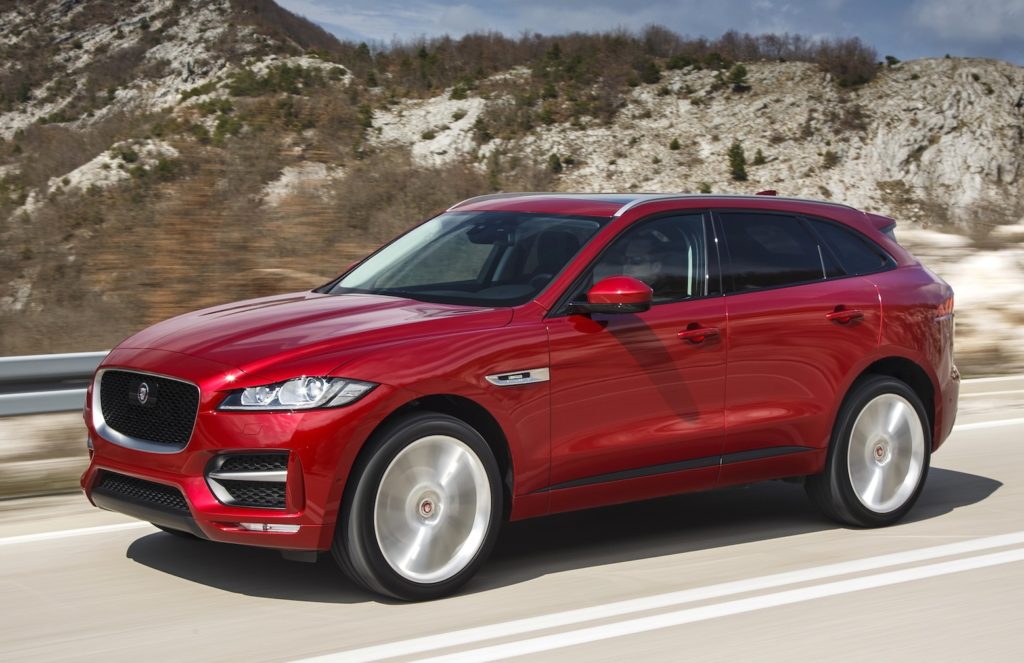 2017-jaguar-f-pace-02