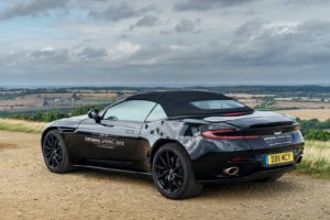 aston-martin-db11-volante-03