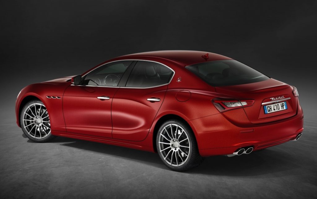 maserati-ghibli-2017-gran_sport_post