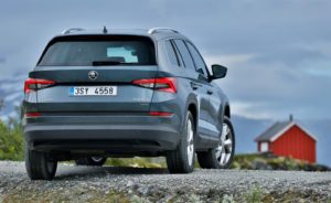 skoda-kodiaq-2016-02