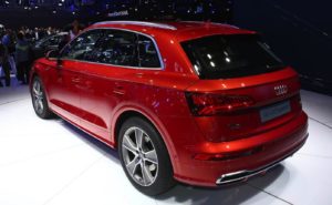 audi-q5-salone-di-parigi-2016-03