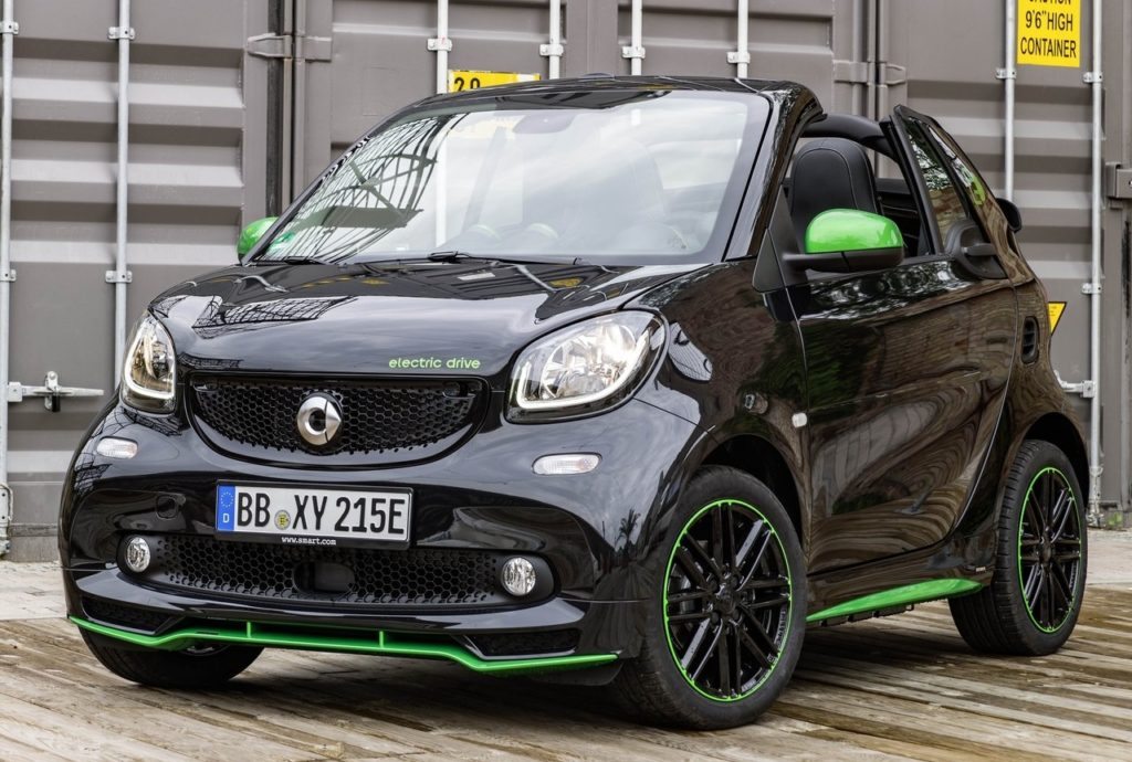 2017-smart_fortwo_cabrio_electric_drive-07