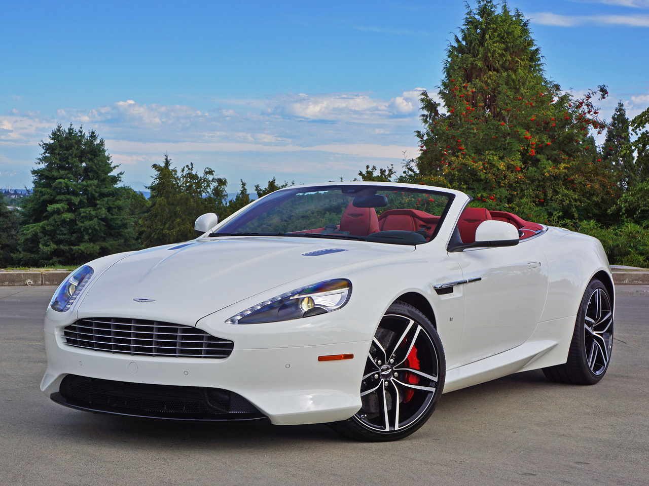 DB9 GT Volante-immagine