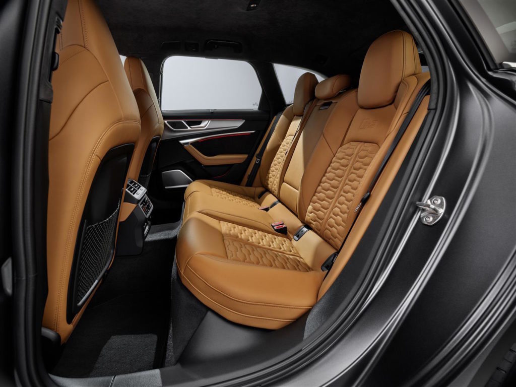 Audi RS 6 Avant 2020 interni
