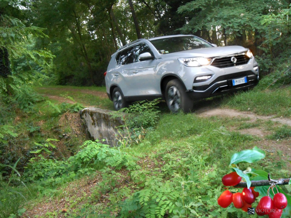 TEST SsangYong REXTON ICON 4WD
