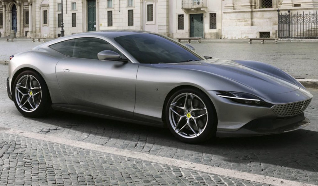 Ferrari Roma è un omaggio al lifestyle tipico degli anni ’50-’60