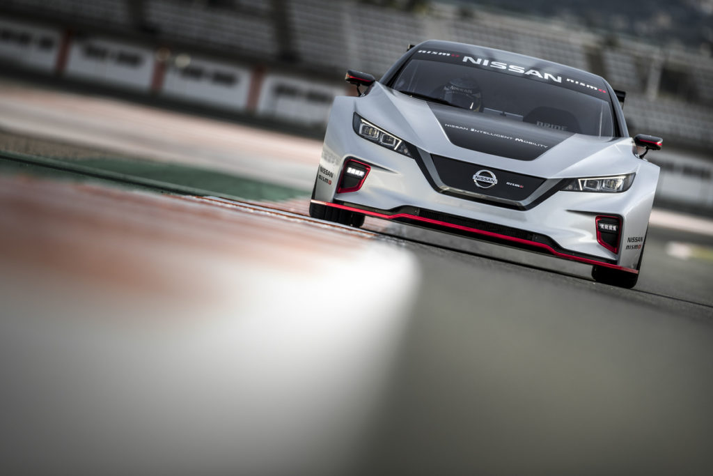 Nissan LEAF Nismo RC, debutto europeo sul circuito Ricardo Tormo, Valencia, Spagna