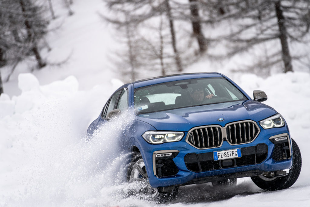 BMW X6: test sulla neve di Livigno