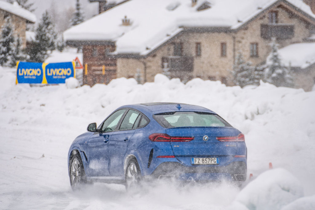 BMW X6: test sulla neve di Livigno