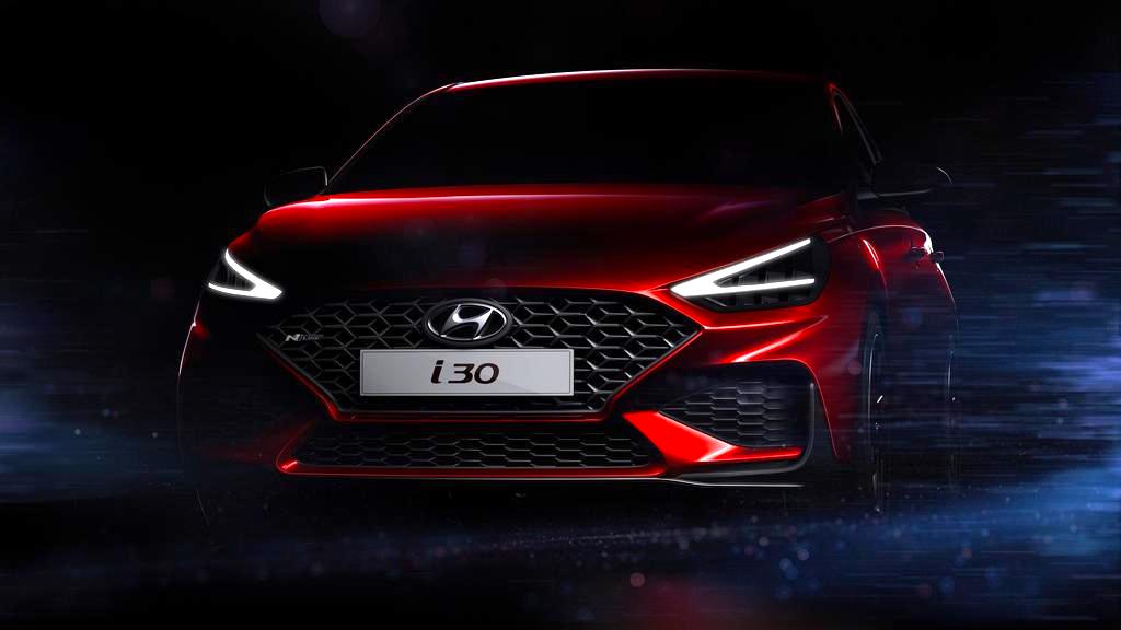 Nuova i30: Hyundai svela il nuovo look