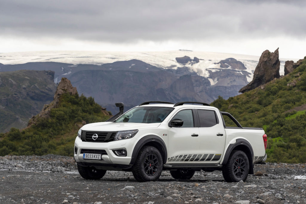 Nissan Navara OFF-ROADER AT32