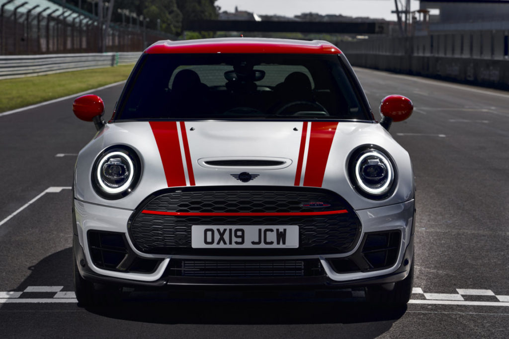 Mini Clubman e Countryman JCW: il massimo delle Mini