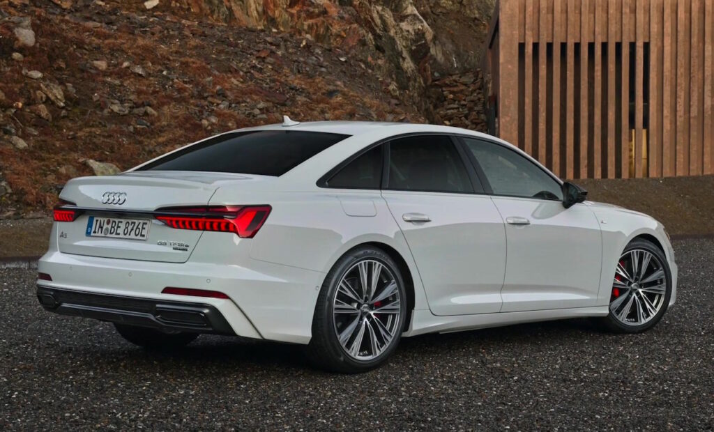 Audi A6 Avant TSI e quattro S tronic è la prima Avant plug-in ibrida della storia Audi