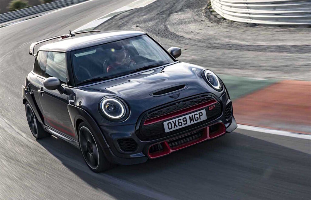 Mini JCW GP: 306 CV e prestazioni da record