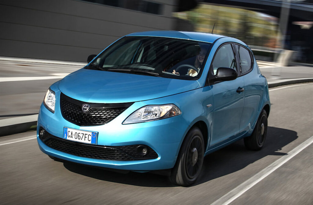 Lancia Ypsilon Hybrid EcoChic affiancherà le varianti a metano e GPL