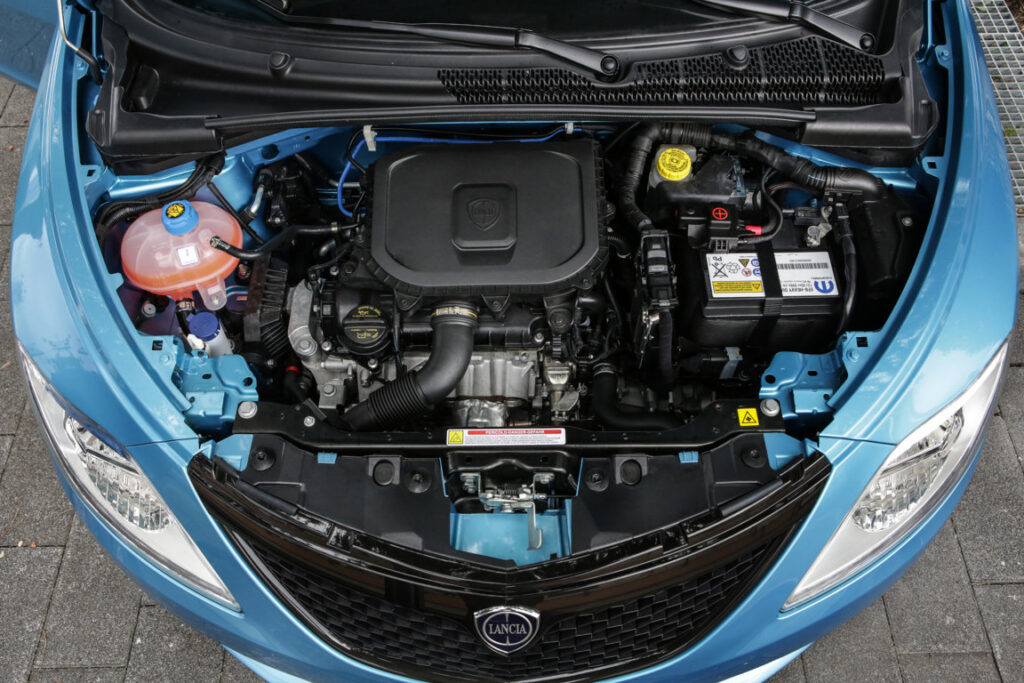 Lancia Ypsilon Hybrid EcoChic affiancherà le varianti a metano e GPL.