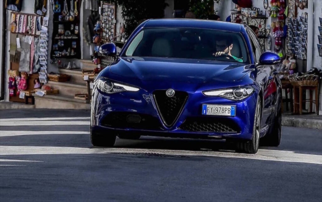 Alfa Romeo Giulia 2.0 Turbo Benzina AT8 250 CV