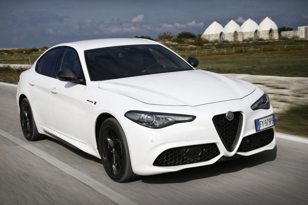 Alfa Romeo Giulia 2.0 Turbo Benzina AT8 250 CV