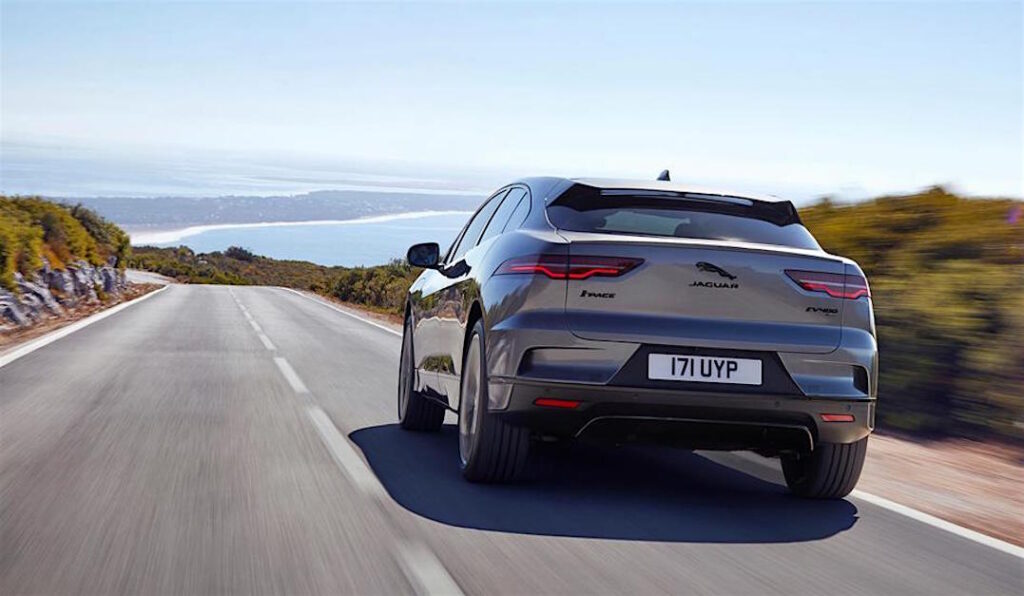 Jaguar I-PACE 2021: evoluzione di forma e sostanza