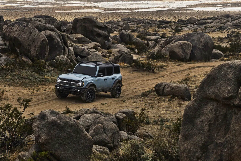 Ford Bronco 2021 in azione