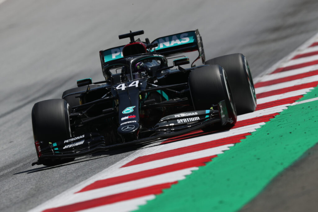 Gran Premio Stiria F1: doppietta Mercedes, disastro Ferrari