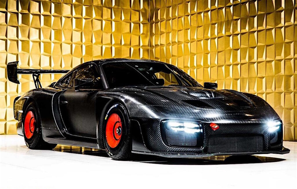 Porsche 935 full carbon: in vendita a un prezzo da record