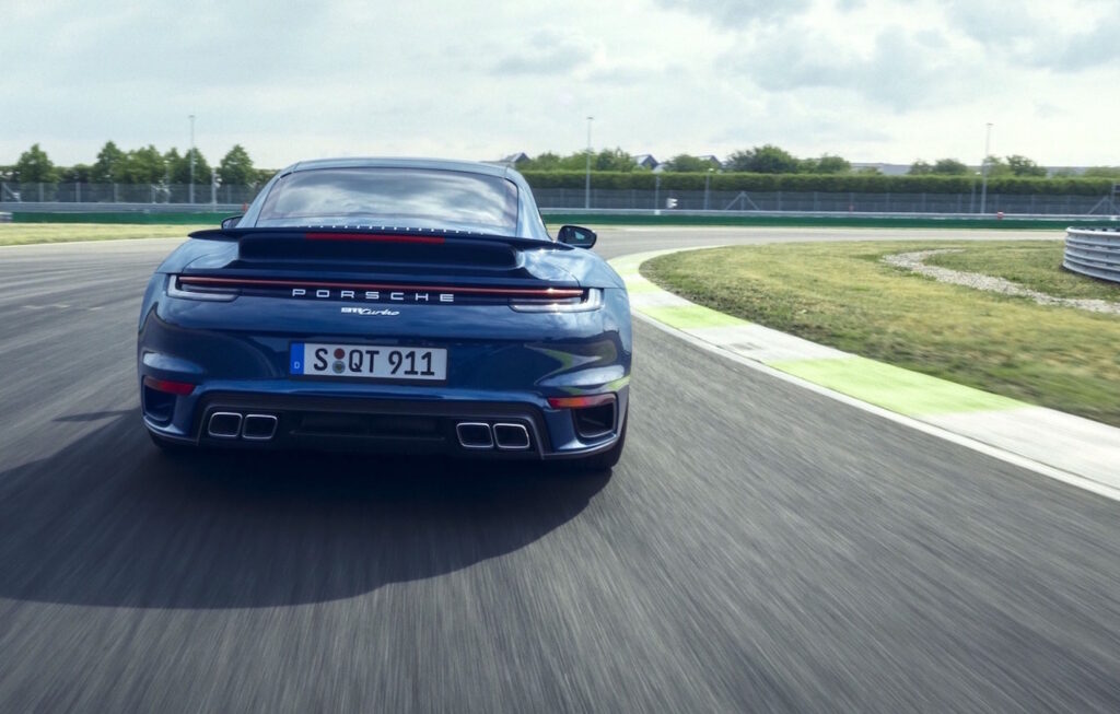 Porsche 911 Turbo: un termine di paragone da 45 anni