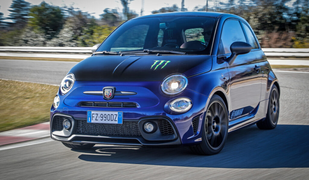 Abarth 595 Monster Energy Yamaha: performance con nuova energia