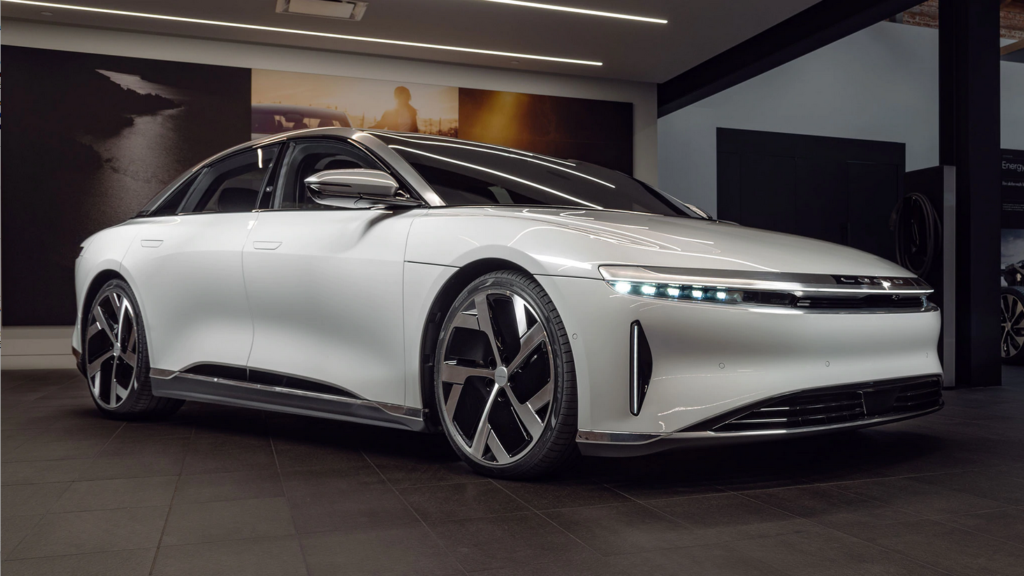 Lucid Air: la sportiva elettrica americana da quasi 1100 CV