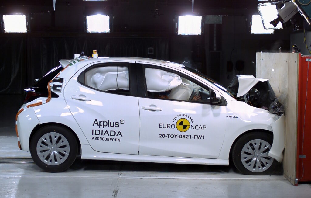 ta Yaris nel crash test EuroNCAP protocolli 2020