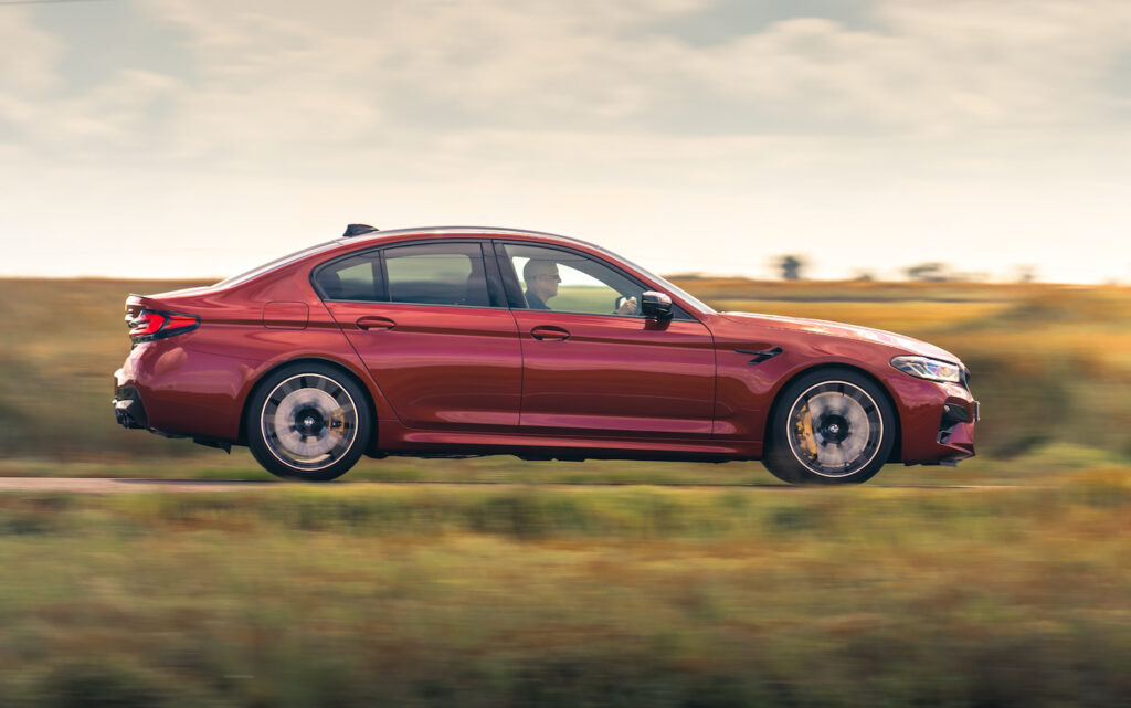 Nuova BMW M5: fino a 617 CV di pura potenza