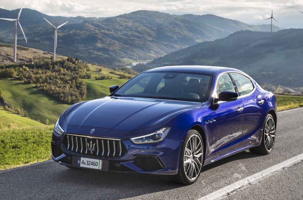 Maserati Ghibli Hybrid: tridente elettrizzante da 330 CV