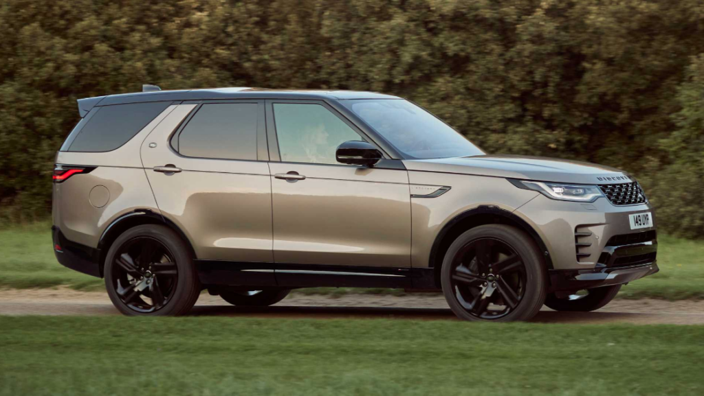 Land Rover Discovery: debutta il Model Year 2021 con nuovi motori