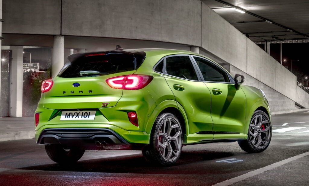 Ford Puma ST: la piccola SUV mostra i muscoli