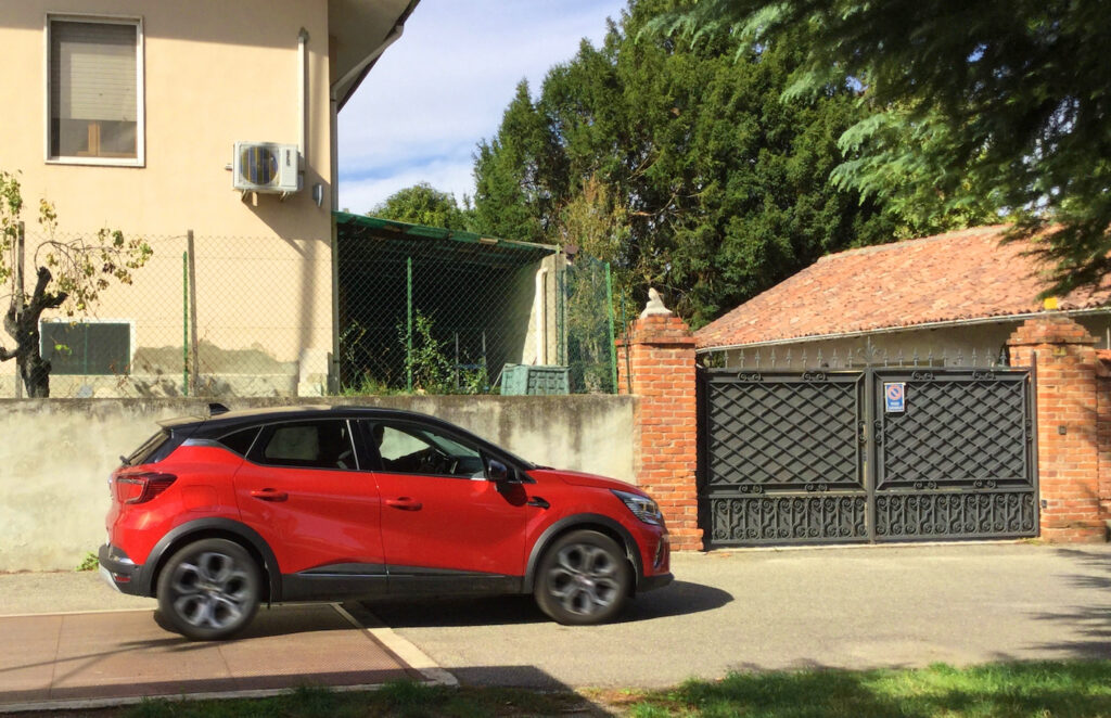 Renault Captur TCe 130 Intens EDC: tutta nuova tranne il nome