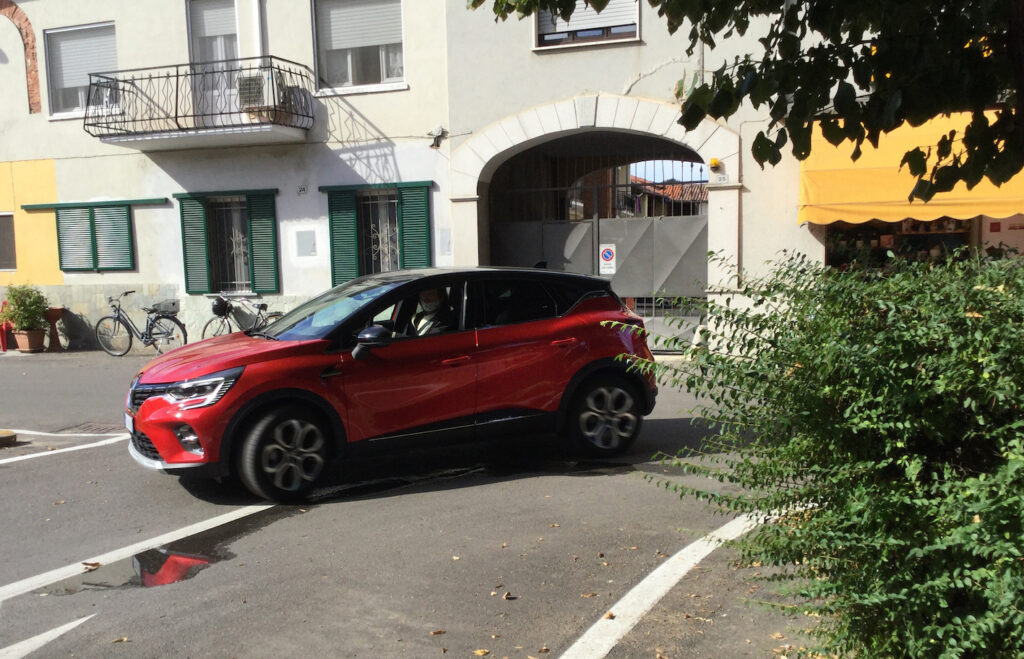 Renault Captur TCe 130 Intens EDC: tutta nuova tranne il nome