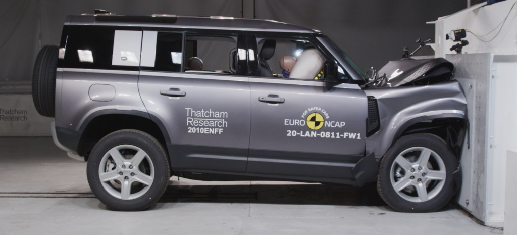 Test Euro NCAP Land Rover Defender: 5 stelle 