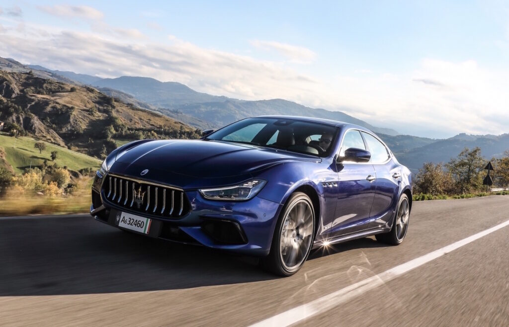 Maserati Ghibli Hybrid: 4 cilindri “magici”. Prova su strada