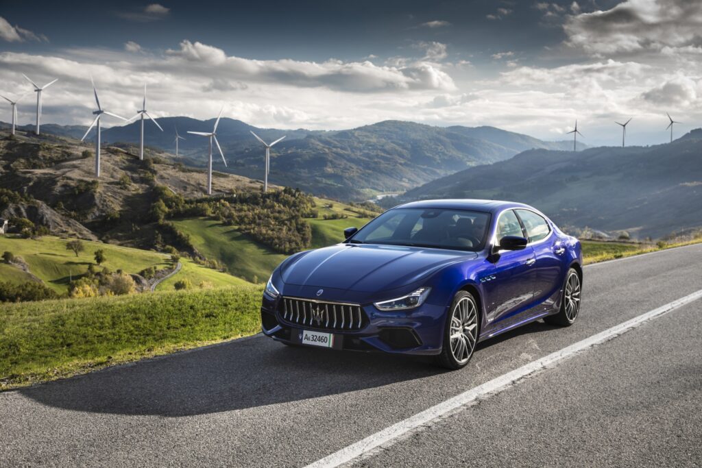 Maserati Ghibli Hybrid: 4 cilindri “magici”. Prova su strada