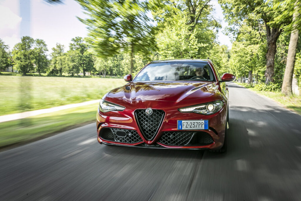 Alfa Romeo Giulia Quadrifoglio 2020: test della rossa da competizione