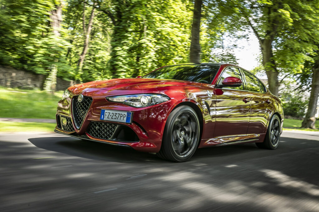 Alfa Romeo Giulia Quadrifoglio 2020: test della rossa da competizione