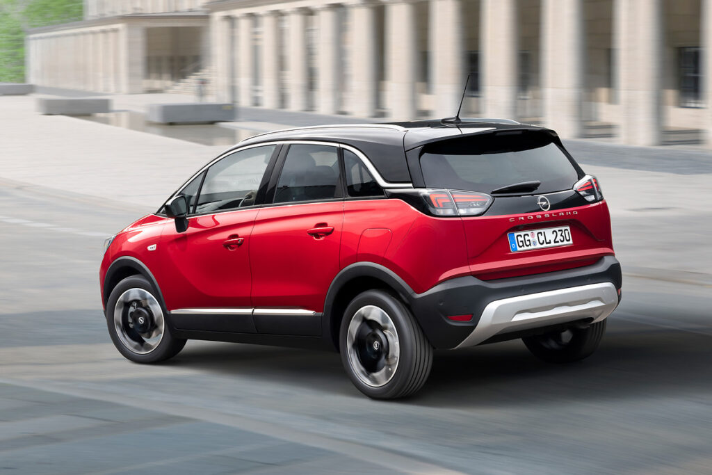 Opel Crossland: nel 2021 al debutto il restyling 