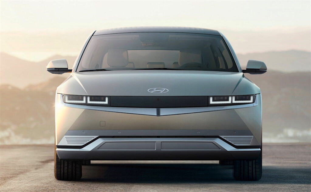 Hyundai Ioniq 5: l’alba di una nuova era elettrica