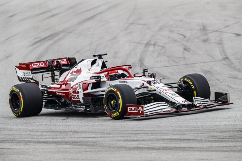 Alfa Romeo Racing ORLEN C41 scende in pista a Barcellona