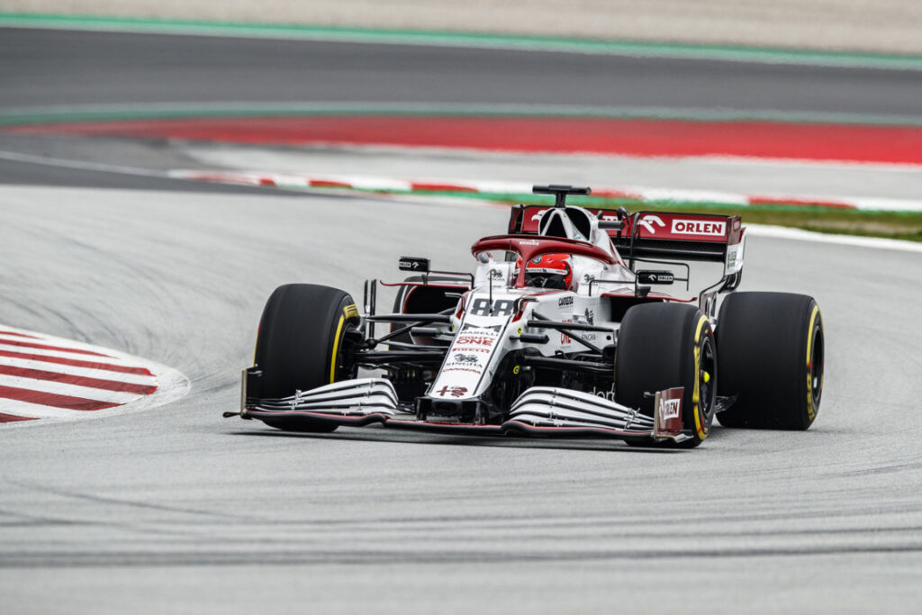 Alfa Romeo Racing ORLEN C41 scende in pista a Barcellona