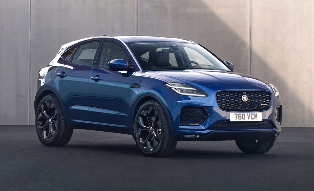 La Jaguar E-Pace R-Dynamic Black Edition è in vendita con un prezzo di partenza è di euro 54.950.