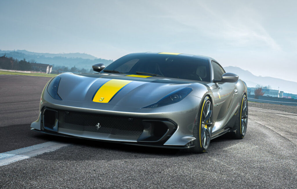 Ferrari 812 Competizione, nuova versione speciale in edizione limitata basata sulla 812 Superfast