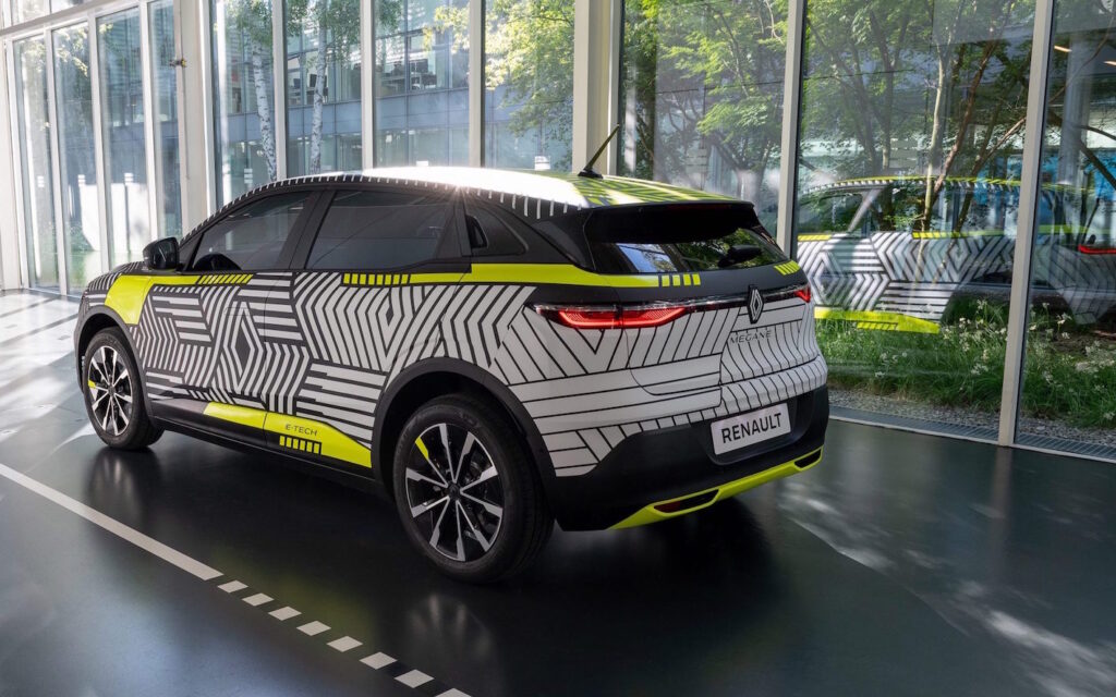 Renault Mégane E-Tech Electric è attesa nel 2022.