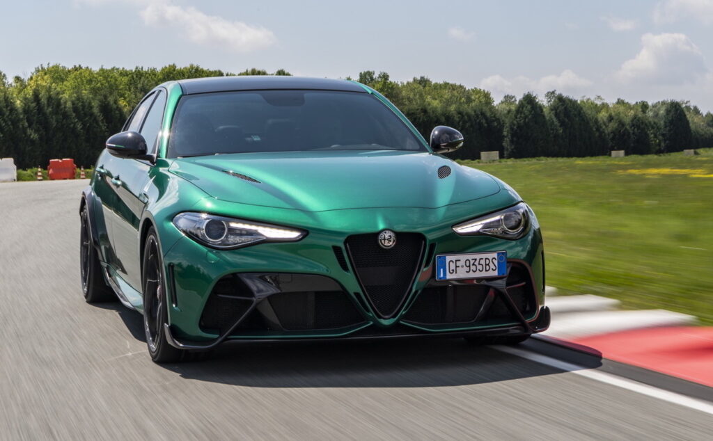 Sull’Alfa Romeo Giulia GTA si percepisce molto l’esperienza della Formula 1