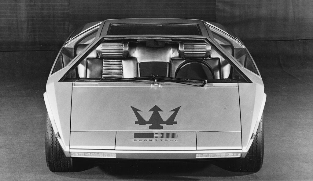 Maserati Boomerang presentata al Salone di Ginevra nel 1972, non entrò mai in produzione